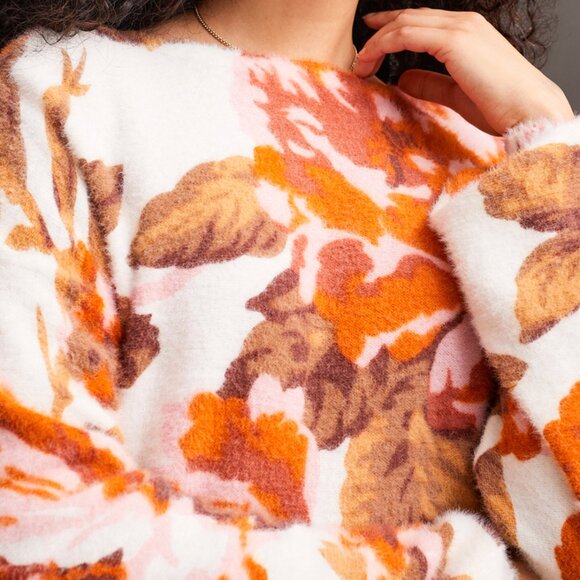 Tribal Sweater - Picture 2 of 2